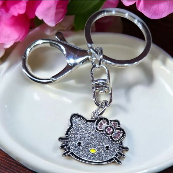 Hello Kitty Rhinestone Keychain Pink Bow Cat Face Charm Fandom Novelty Key Ring - Picture 8 of 8